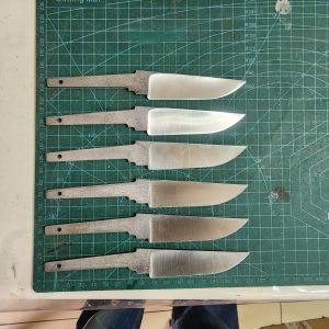 Veld Hunter - Ground - Heat treated - Stainless Steel