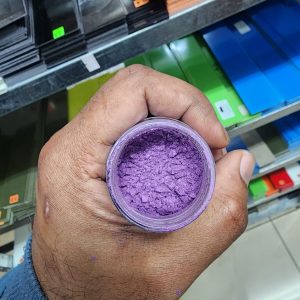 Alternative view of Epoxy Powder- Pearlescent Magic Violet - 25G