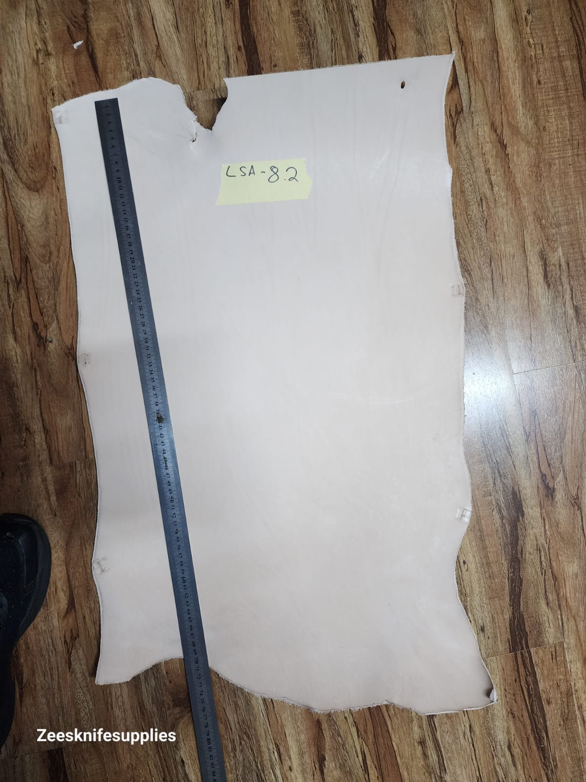 Leather Shoulder - L S A 8.2 - 3mm - 37 Decimeter