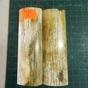 Giraffe Bone Set - J B J N  - 11