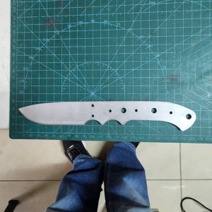 Hunter - Alpha Dropoint- Heat treated - Stainless Steel