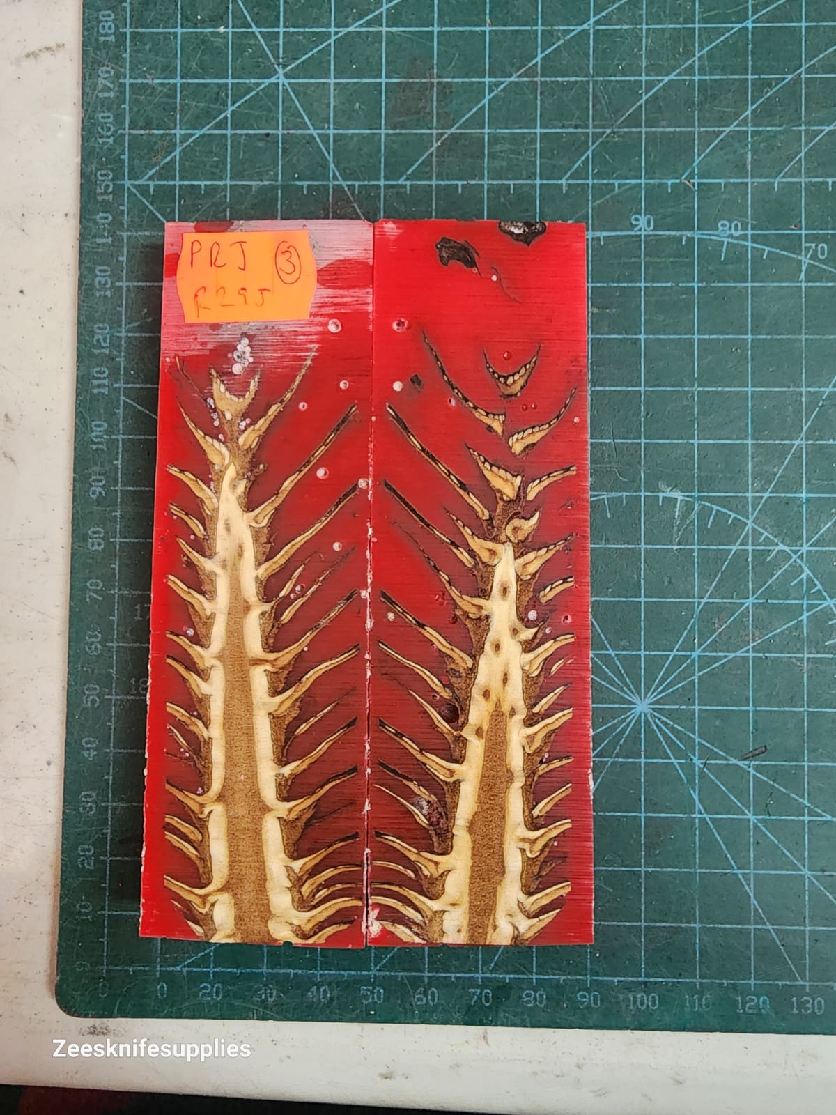 Pine Cone Resin Scale Set - P.R.J - 3