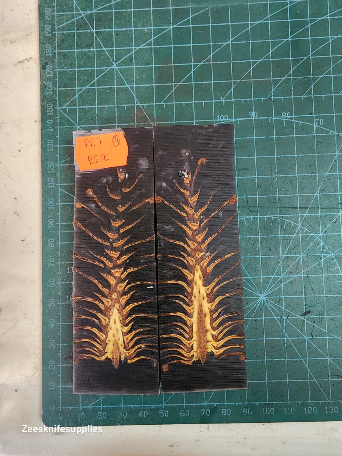 Pine Cone Resin Scale Set - P.R.J - 21