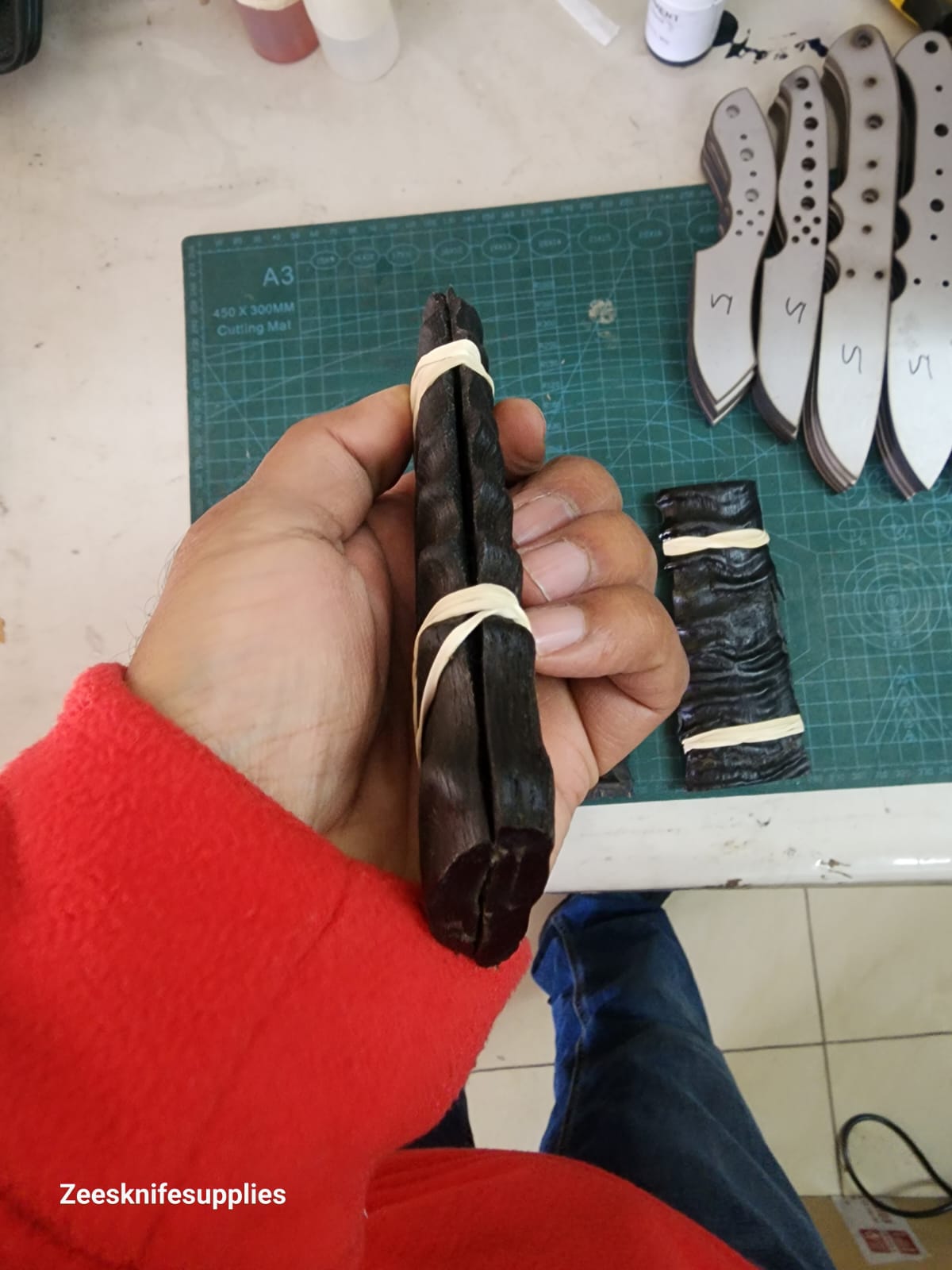 Gemsbok Horn - Set - Image 3