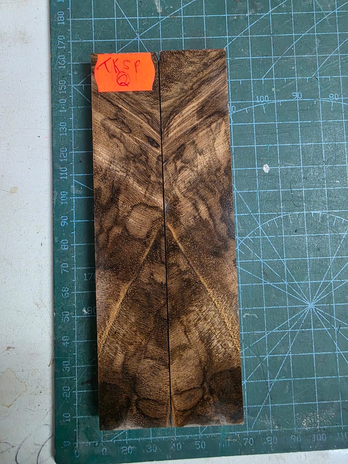 Turkish Walnut Scale Set - TKSP 2