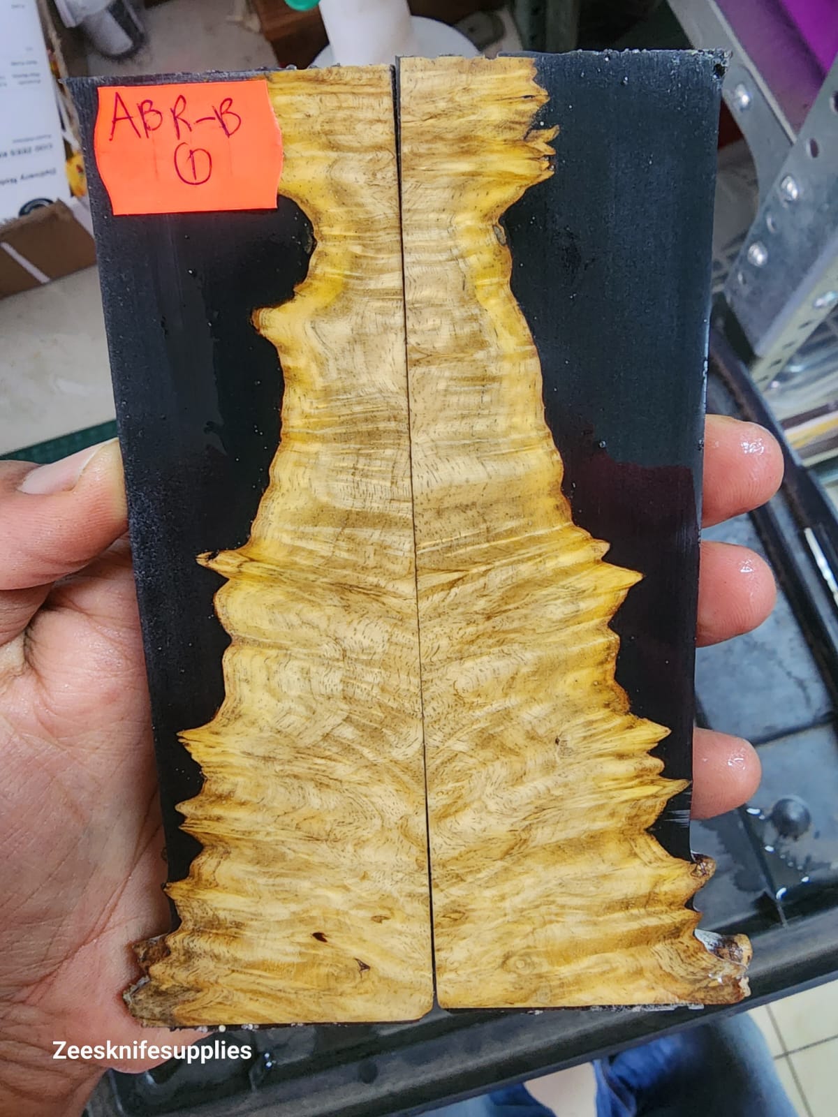 Burl - Amboyna Resin Scale Set - A B R B - 1