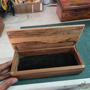 Alternative view of Hand Crafted Box - DLB 2