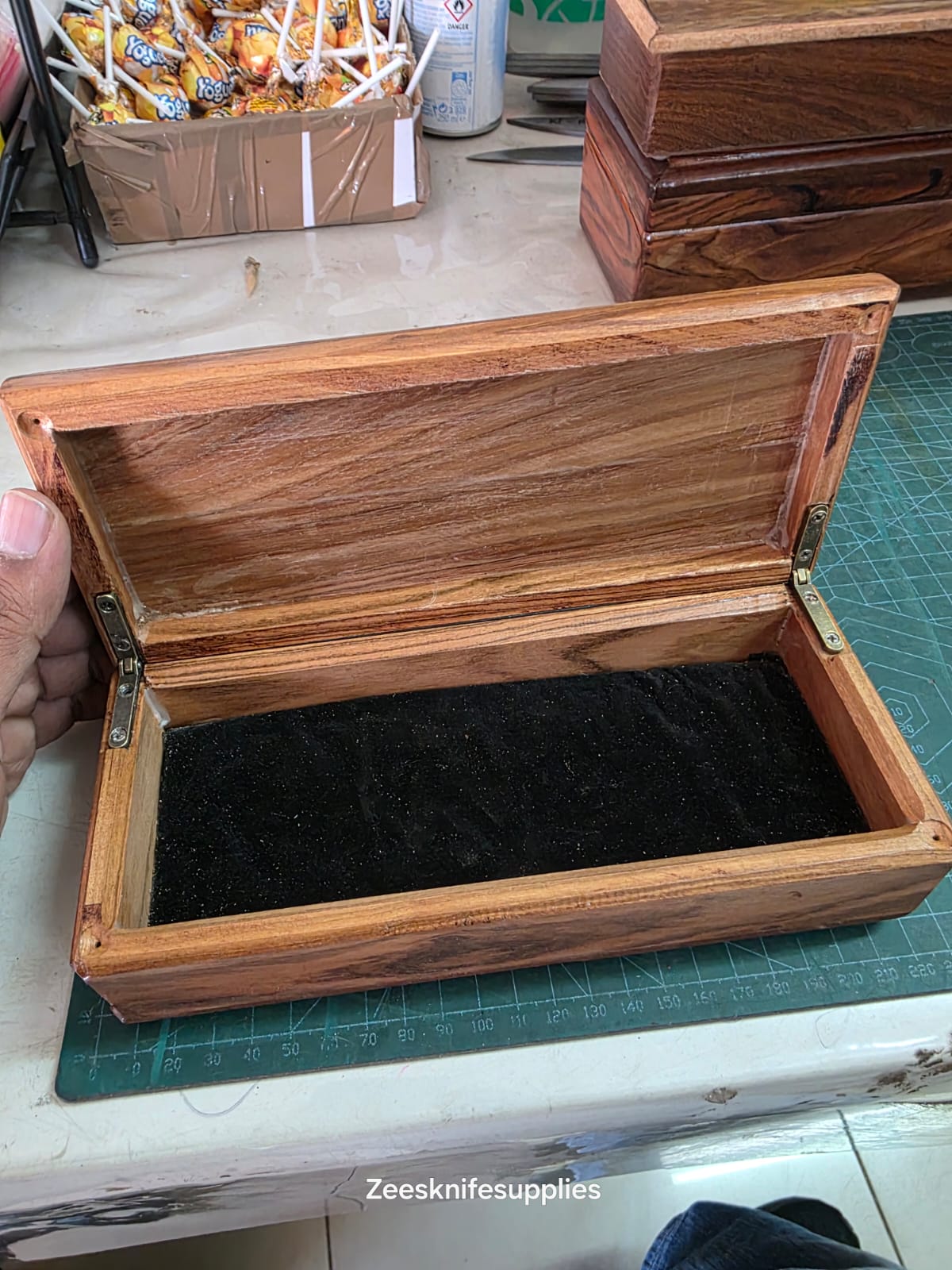 Hand Crafted Box - DLB 3 - Image 2
