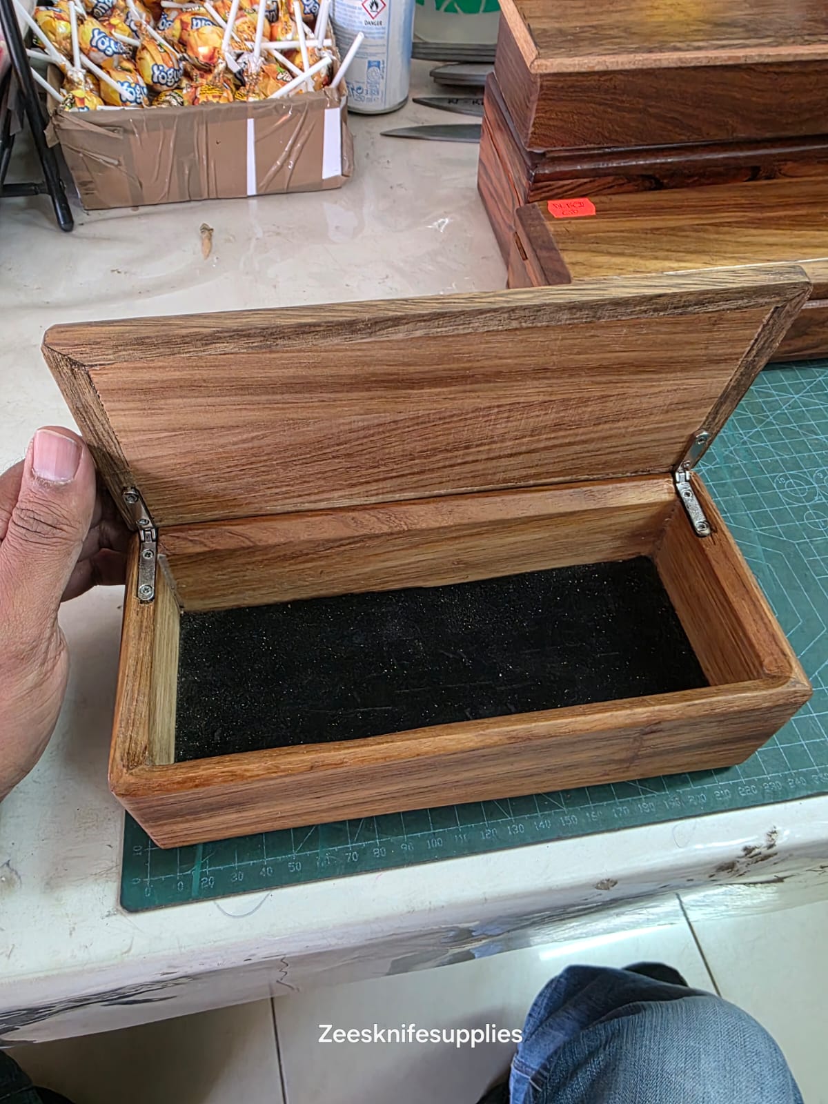 Hand Crafted Box - DLB 4 - Image 2